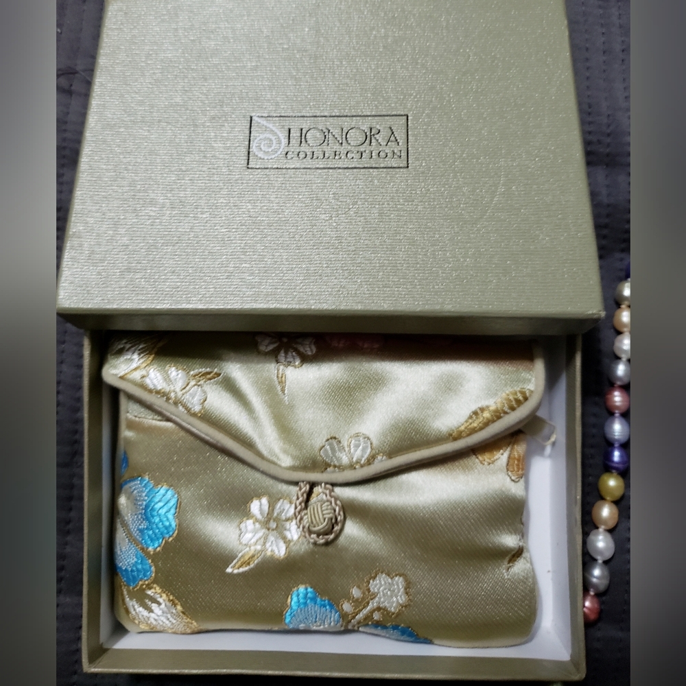 Honora Collection Multi-Color Pearl Necklace With Pouch And Box 925 And H Stamps - Picture 2 of 12
